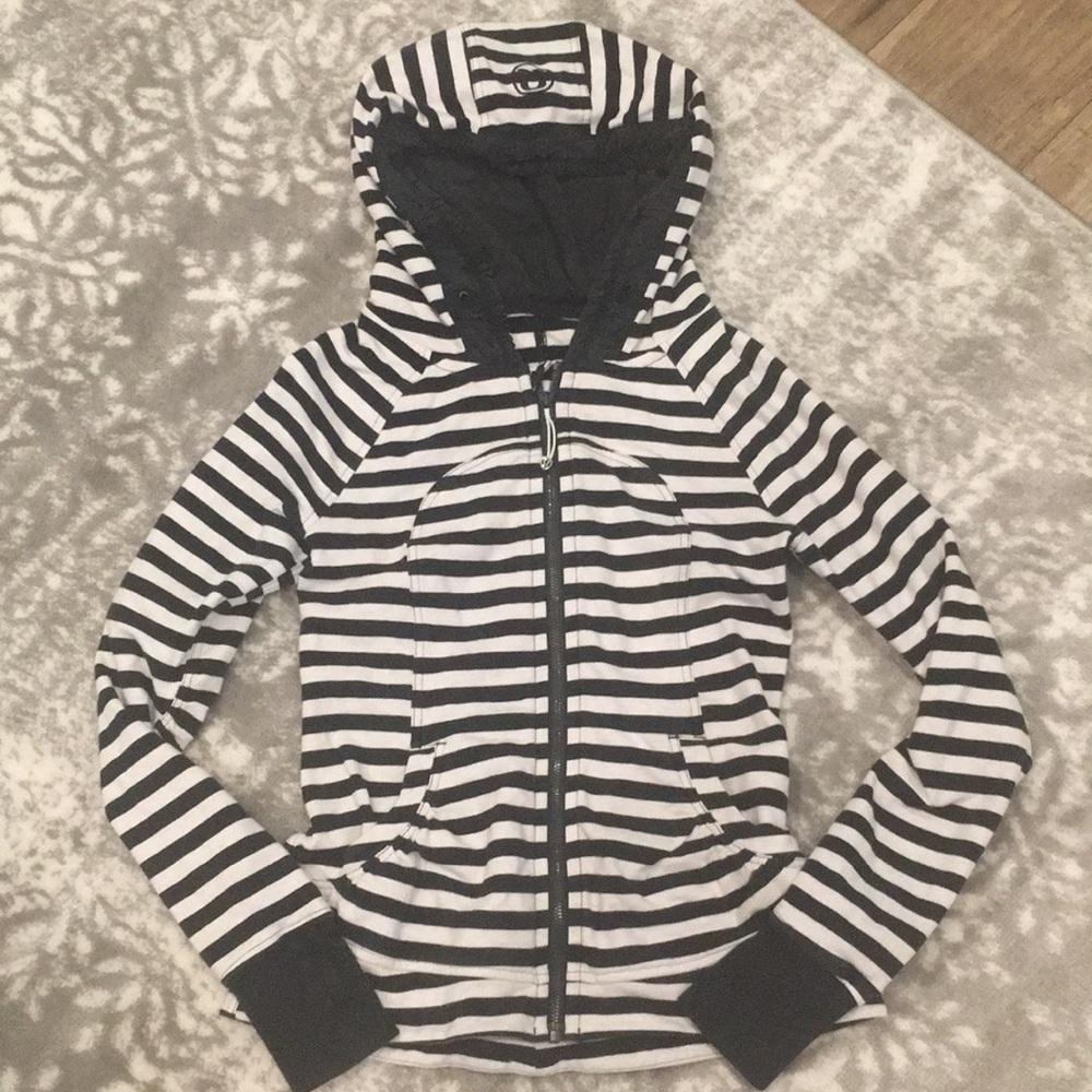 Lulu lemon 🍋 zip up